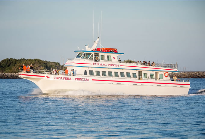 boat_canaveral_star